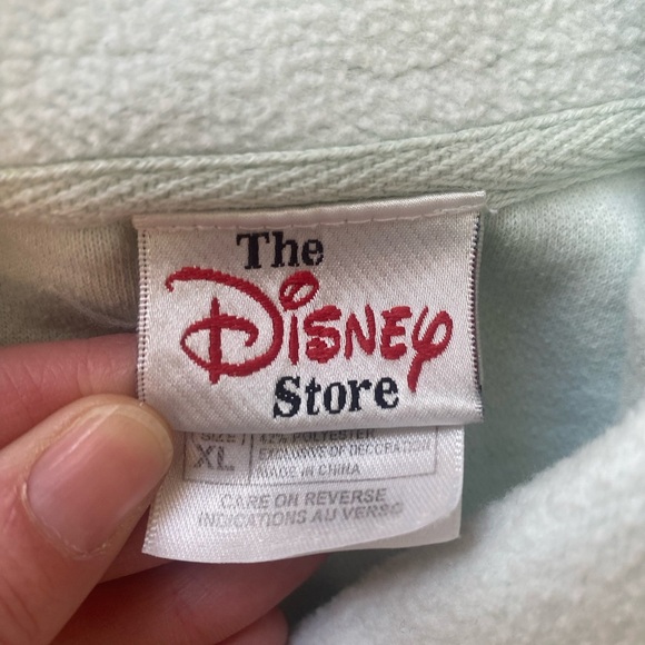 Disney Winnie The Pooh Collared Embroidered Graphic Sweatshirt Size XL - Picture 6 of 8